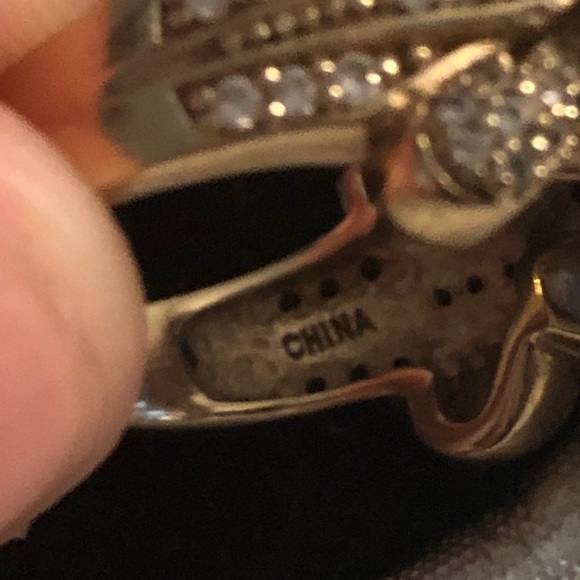Custom Ring - Picture 4 of 6